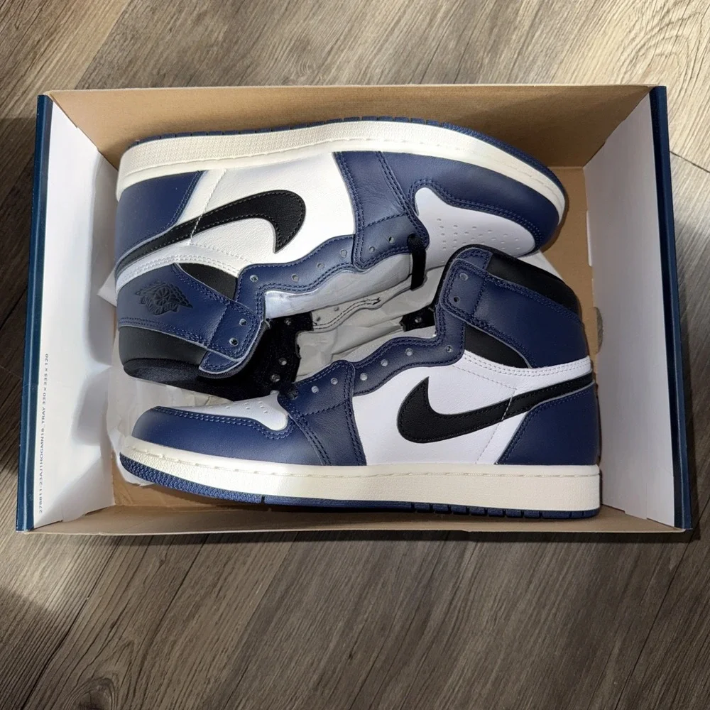 Nike Air Jordan 1 Men's Size 8.5 Retro High OG